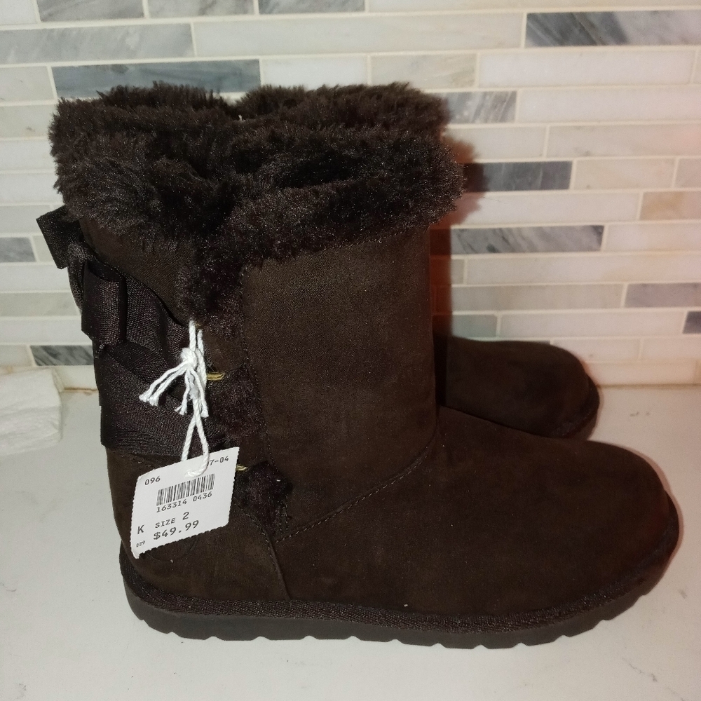 Airwalk Girls Faux Fur Faux Suede Brown Snow Boots Size 2 Brand New